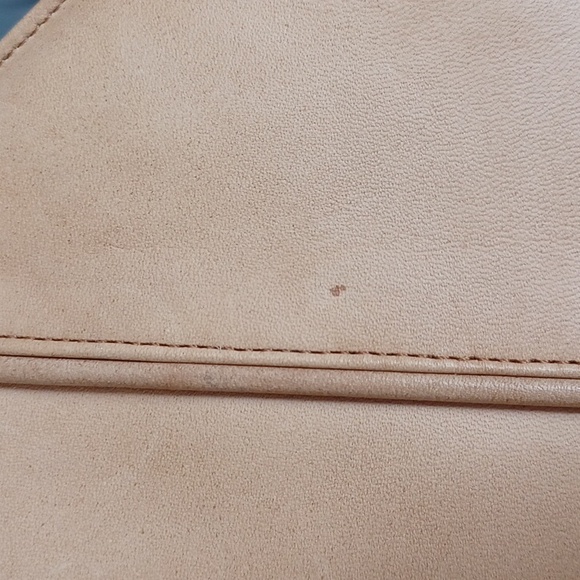 Vintage  leather  clutch - Picture 3 of 16